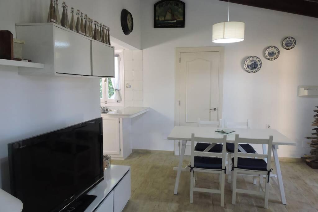 Chalet Cerca De La Playa Cala en Bosch Ngoại thất bức ảnh